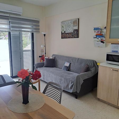 House Near The Beach Перволия Екстериор снимка