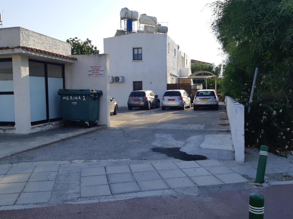 House Near The Beach Перволия Екстериор снимка