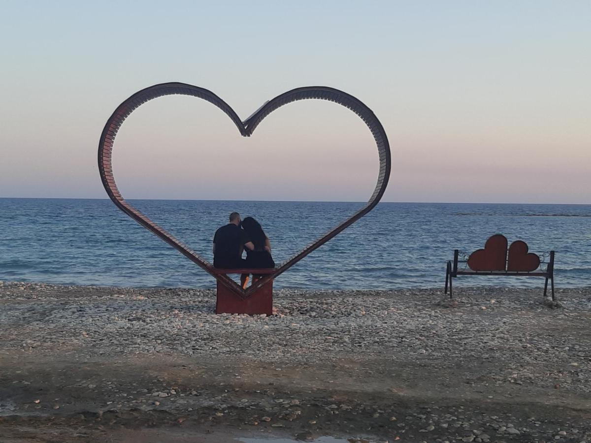 House Near The Beach Перволия Екстериор снимка