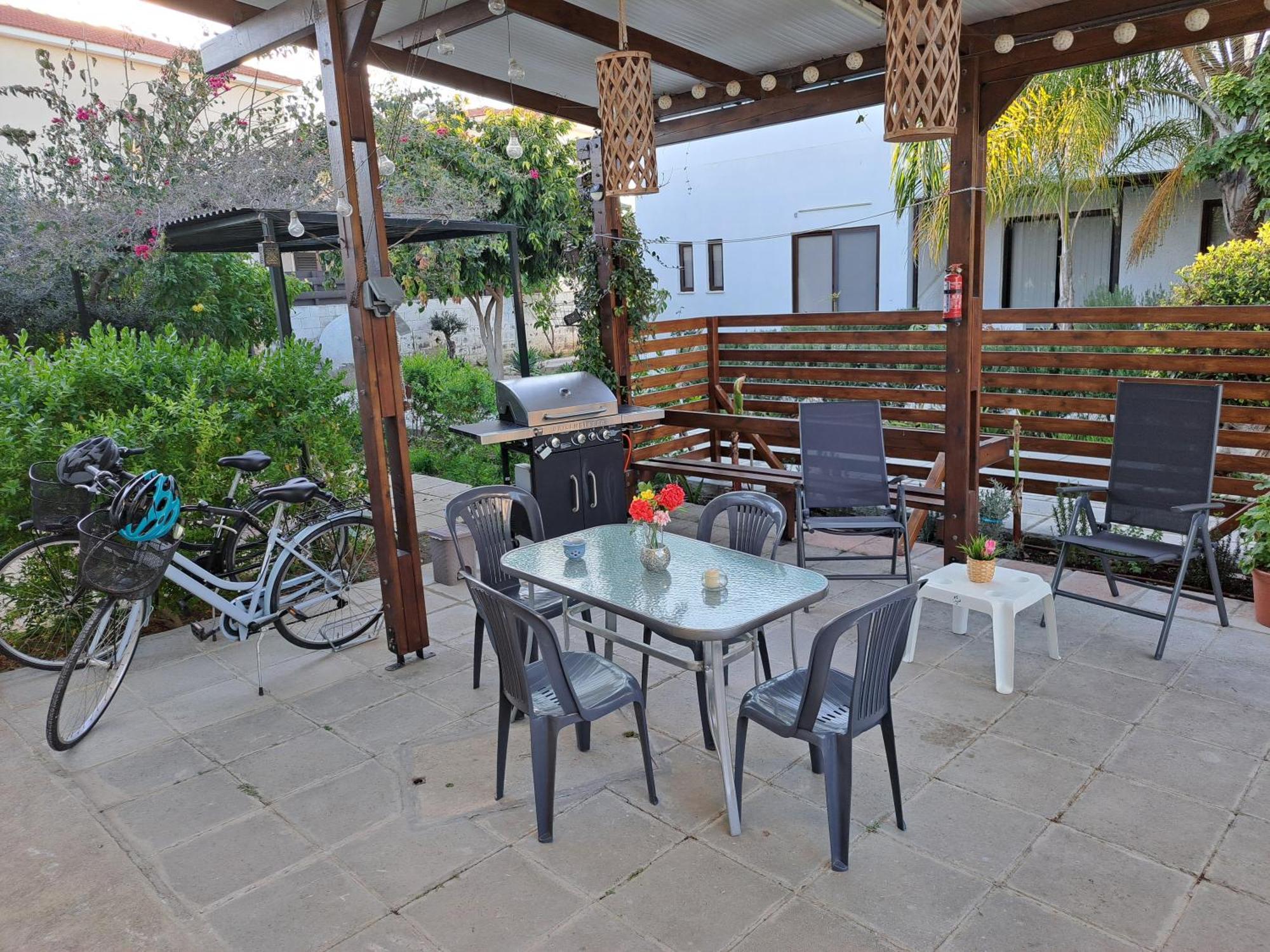 House Near The Beach Перволия Екстериор снимка