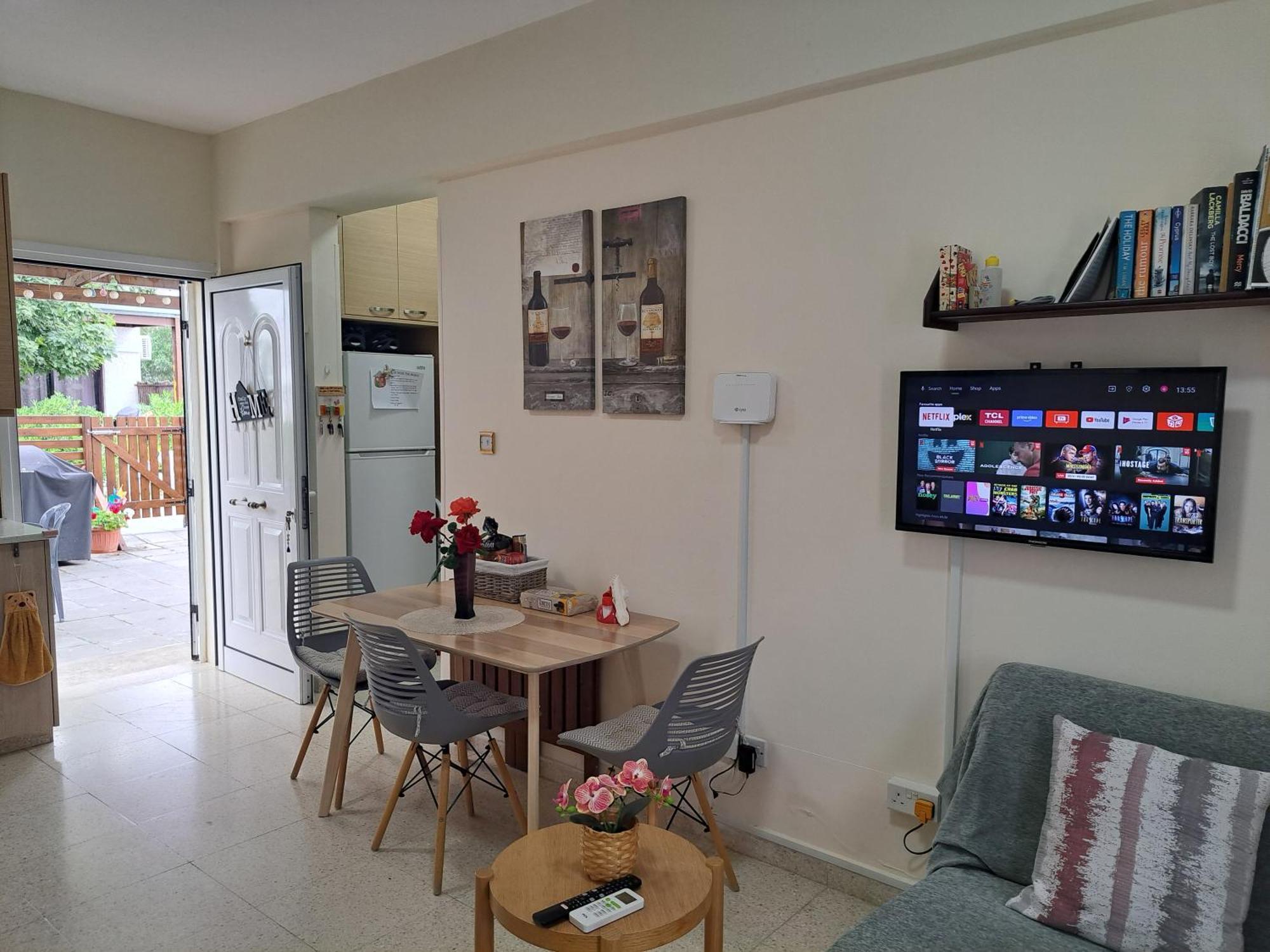 House Near The Beach Перволия Екстериор снимка
